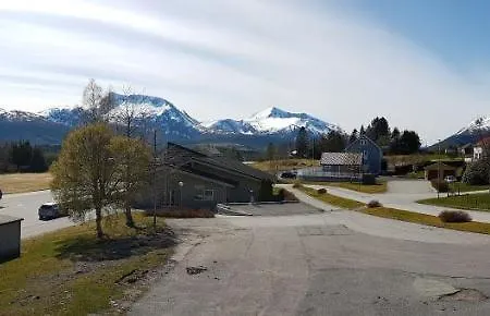 Eide Gjestehus Gæstehus 3*