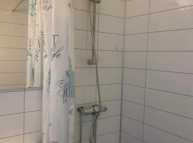 Gæstehus Eide Gjestehus 3*